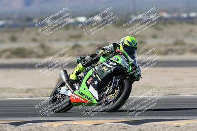 media/Jan-15-2026-Racers Edge (Thu) [[dfebeb70ab]]/3-B Group/Session 2 (Turn 11)/